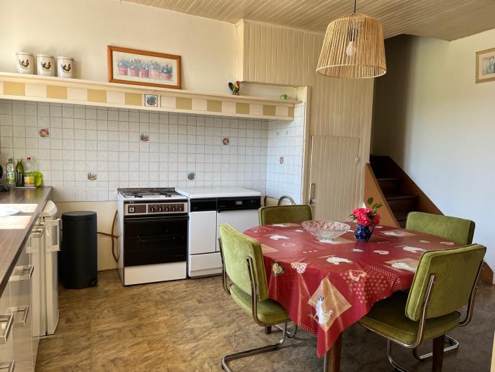 Image No.9-2 Bed Farmhouse for sale