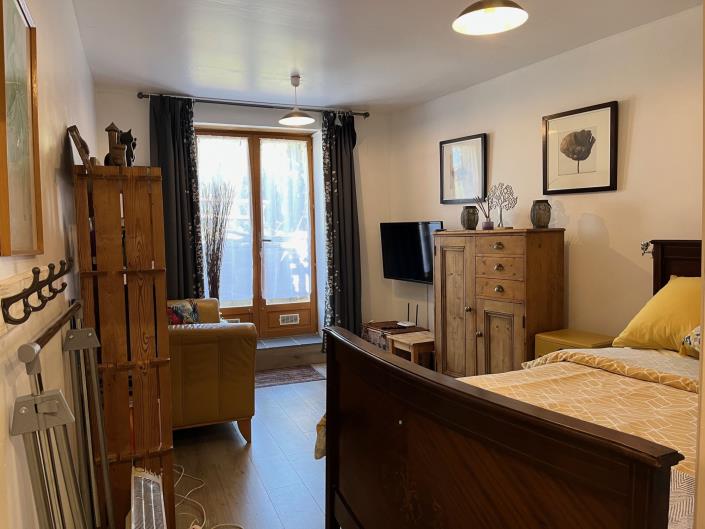 Image No.22-4 Bed Country Property for sale