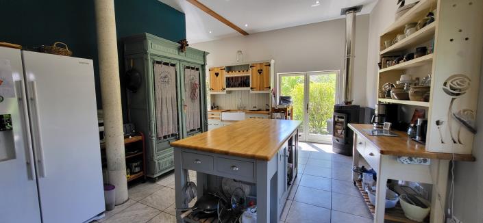 Image No.6-4 Bed Country Property for sale