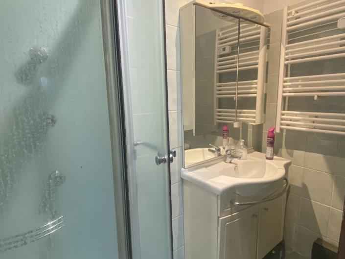 Image No.18-2 Bed Country House for sale