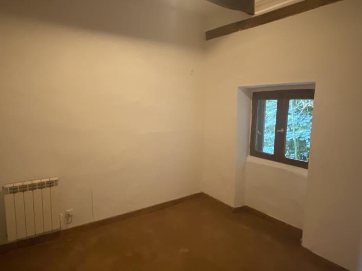 Image No.19-2 Bed Country House for sale