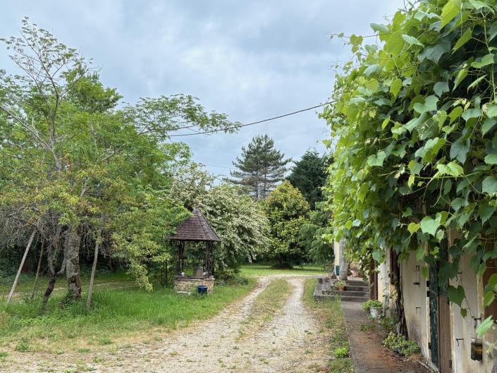 Image No.15-3 Bed Farmhouse for sale