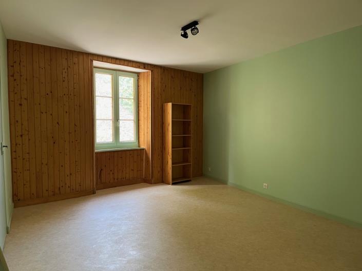 Image No.11-4 Bed Village House for sale