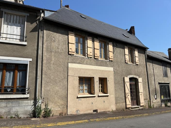 Image No.1-Maison de village de 4 chambres à vendre à Coussac-Bonneval