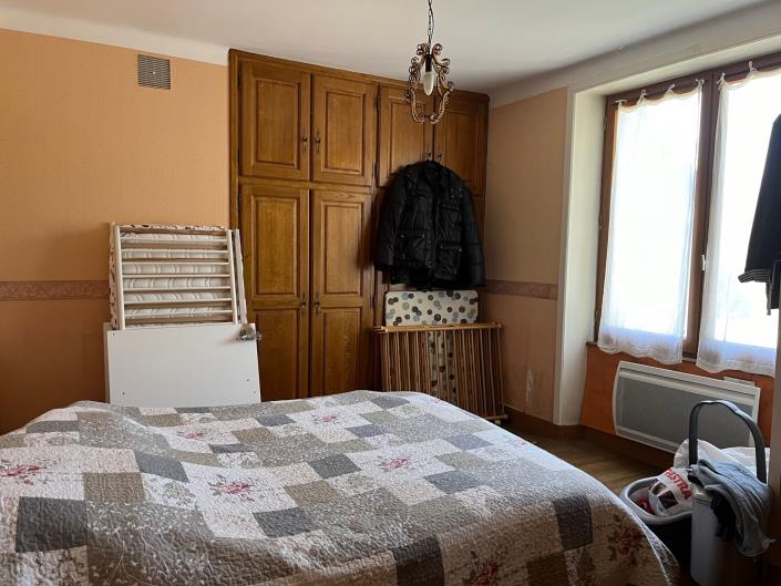 Image No.25-4 Bed Country House for sale