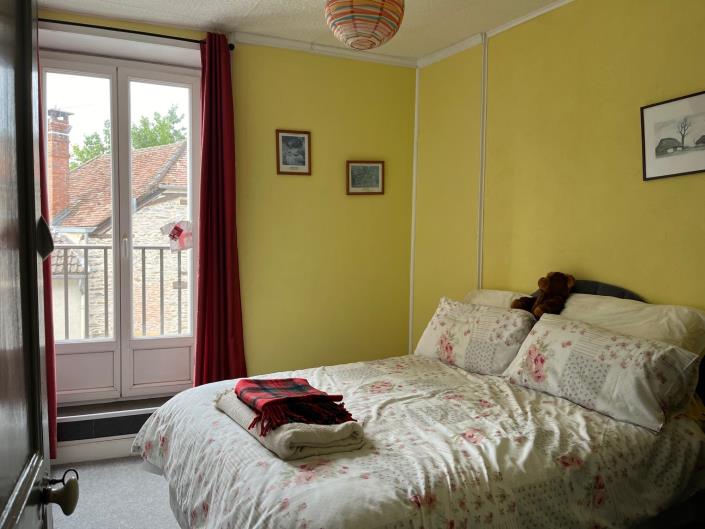 Image No.13-4 Bed Village House for sale