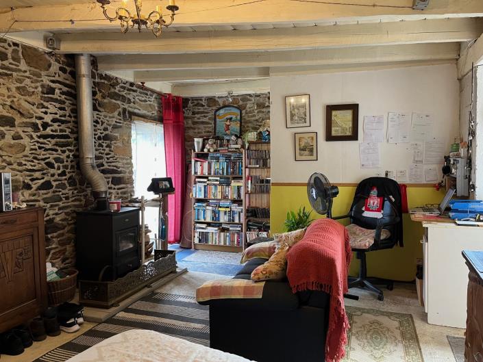 Image No.12-4 Bed Village House for sale