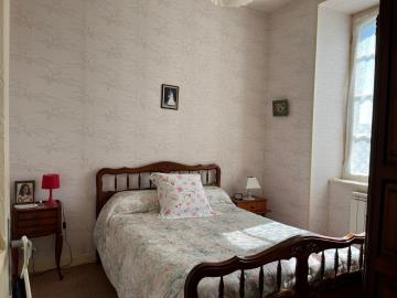 6446_immo_berthou_coussac_bonneval_immeuble_apartements_terrain_bourg--46-