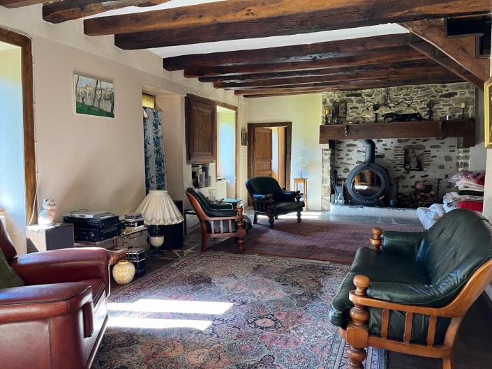 Image No.5-1 Bed Country Property for sale