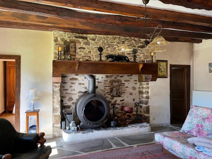 Image No.6-1 Bed Country Property for sale