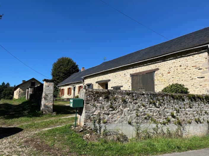 Image No.13-1 Bed Country Property for sale