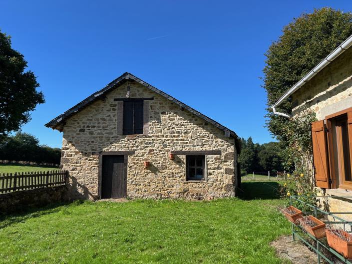 Image No.14-1 Bed Country Property for sale