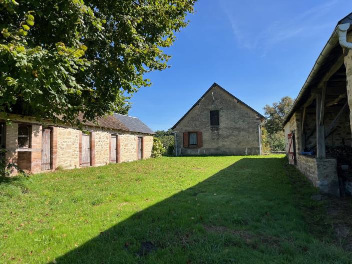 Image No.17-1 Bed Country Property for sale