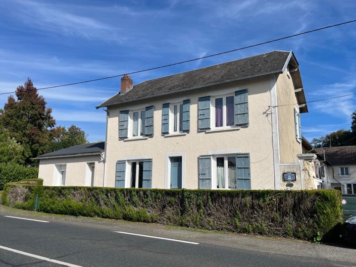 Image No.2-3 Bed Village House for sale