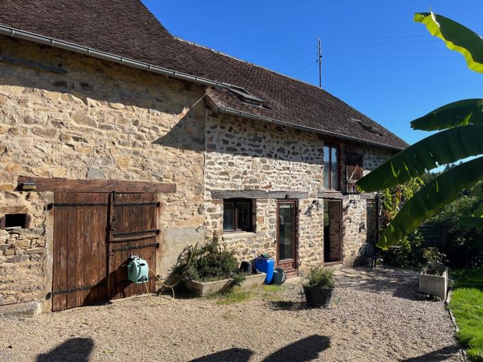 Image No.8-5 Bed Country Property for sale