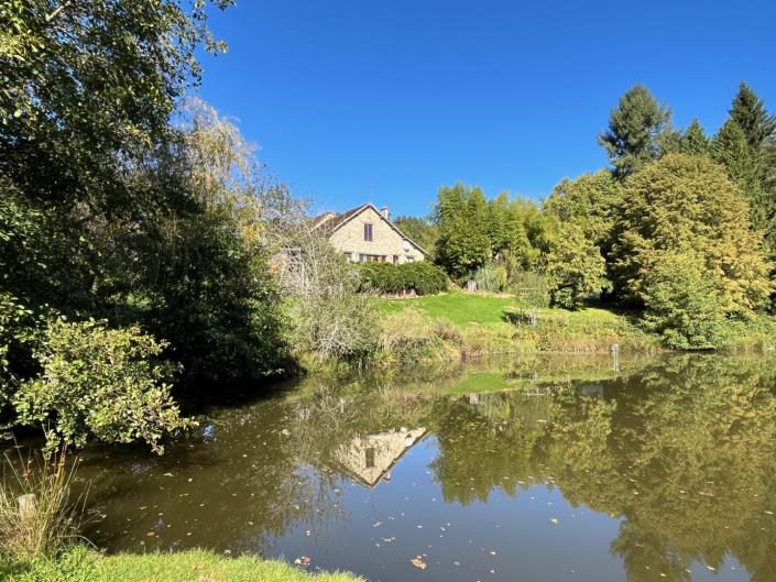 Image No.5-5 Bed Country Property for sale