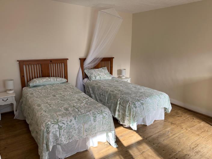 Image No.26-5 Bed Country Property for sale