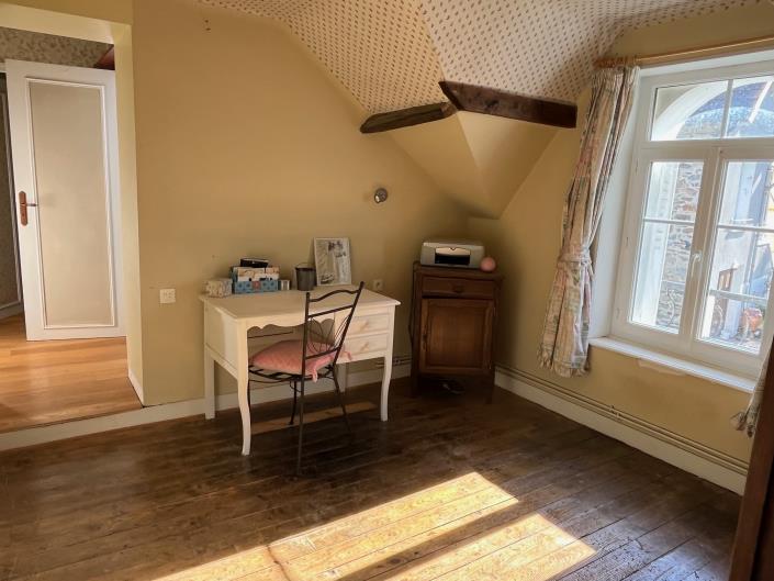 Image No.14-5 Bed Village House for sale