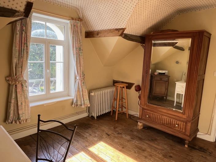 Image No.16-5 Bed Village House for sale