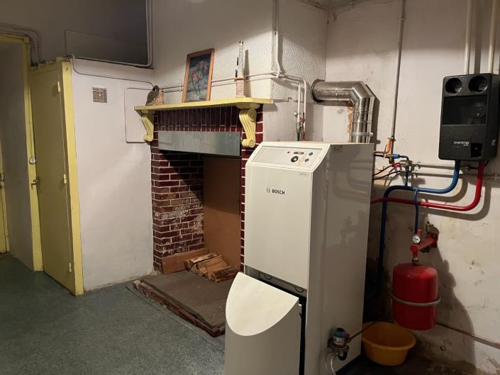 Image No.16-4 Bed Village House for sale