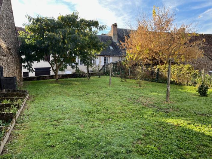 Image No.19-4 Bed Village House for sale