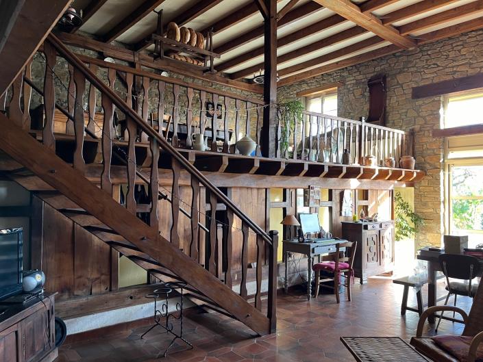 Image No.6-3 Bed Country House for sale