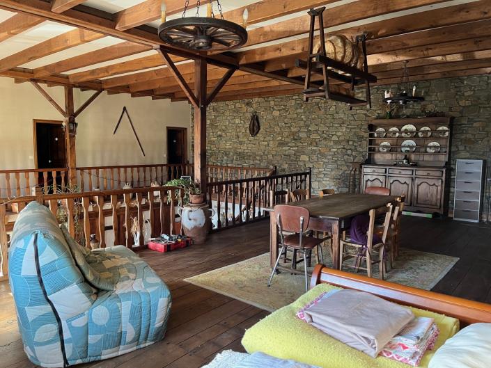 Image No.10-3 Bed Country House for sale