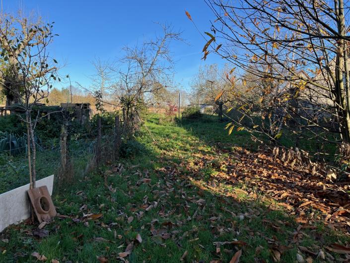 Image No.19-3 Bed Country House for sale