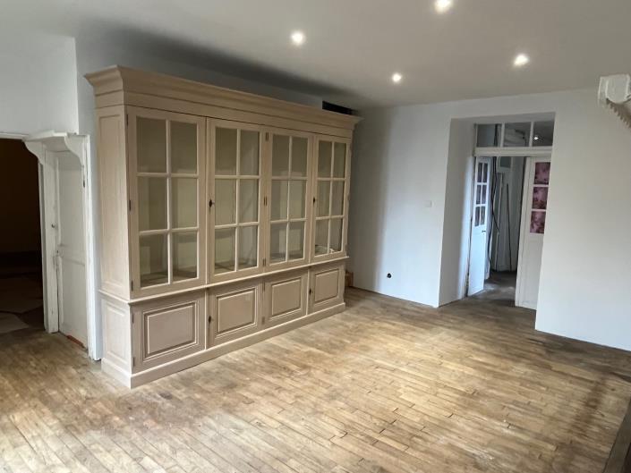 Image No.4-4 Bed Village House for sale