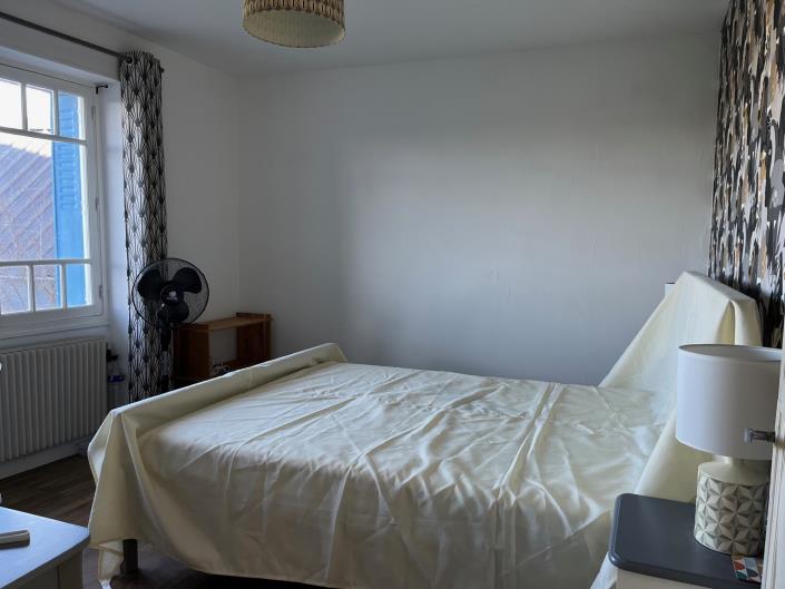 Image No.10-3 Bed Village House for sale