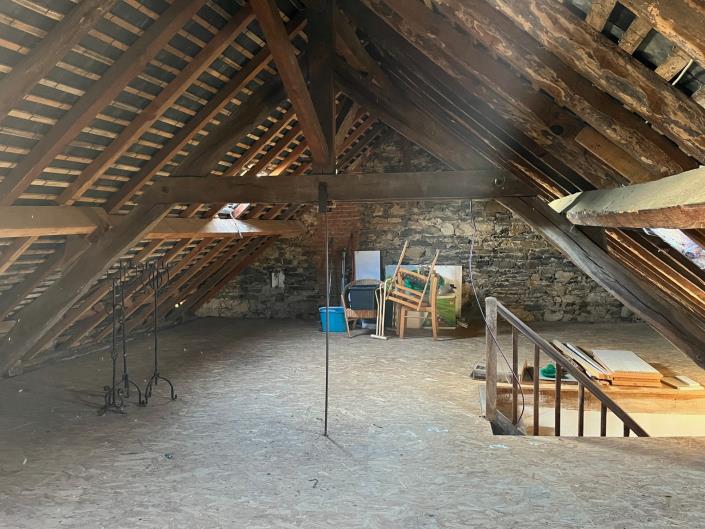 Image No.11-3 Bed Village House for sale