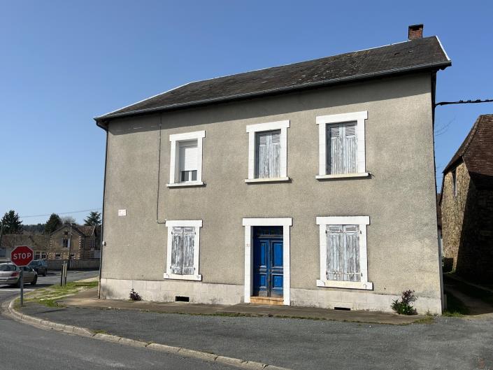 Image No.2-8 Bed Property for sale