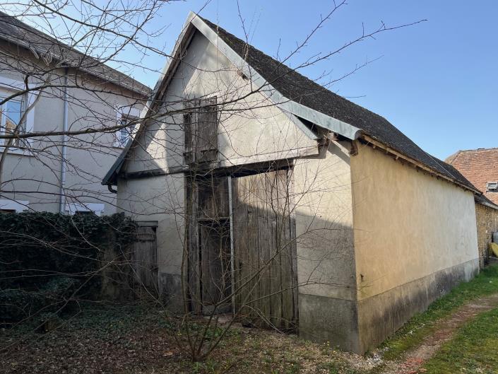 Image No.13-8 Bed Property for sale