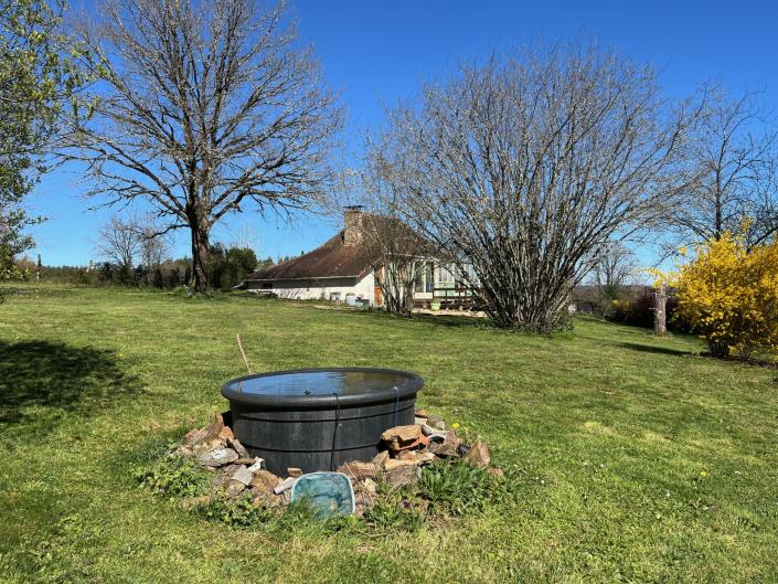 Image No.5-1 Bed Country House for sale