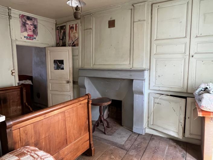 Image No.12-3 Bed Village House for sale