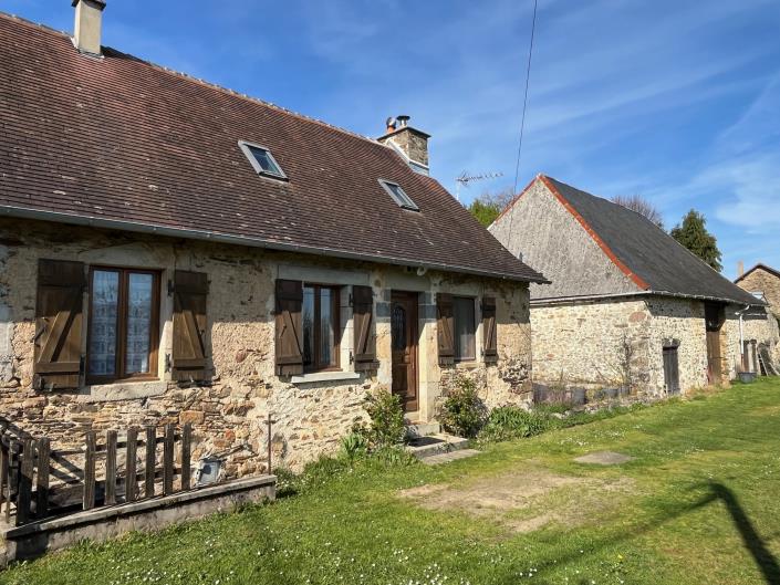 Image No.8-3 Bed Country House for sale