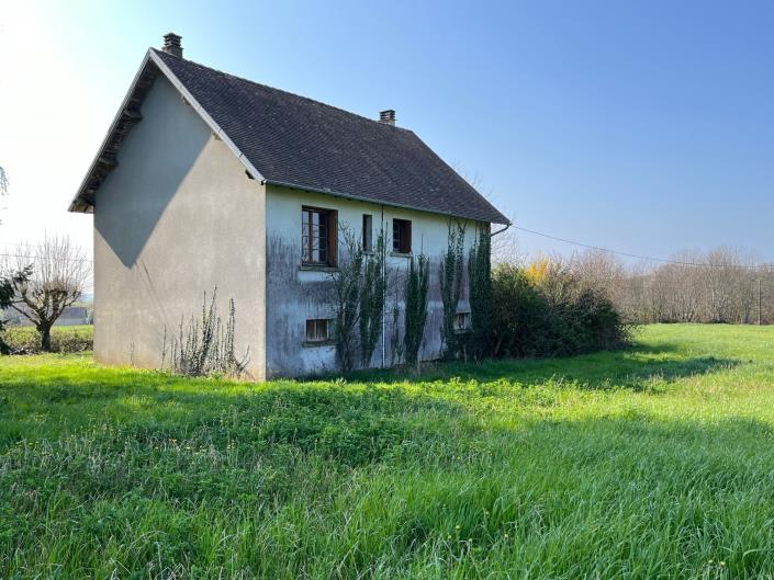 Image No.5-2 Bed Country Property for sale