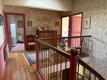 6567_berthou_immo_payzac_8_pieces_bourg_piscine_jardin_vue--33-