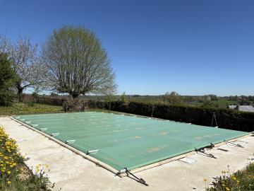 6567_berthou_immo_payzac_8_pieces_bourg_piscine_jardin_vue--53-