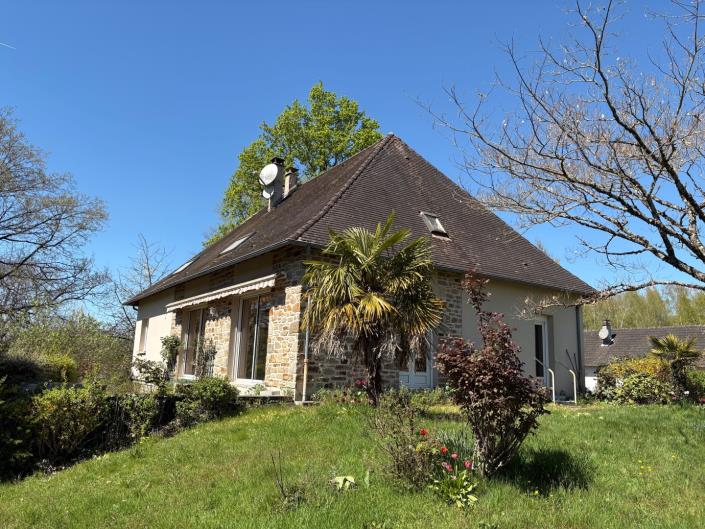 Image No.2-4 Bed Village House for sale