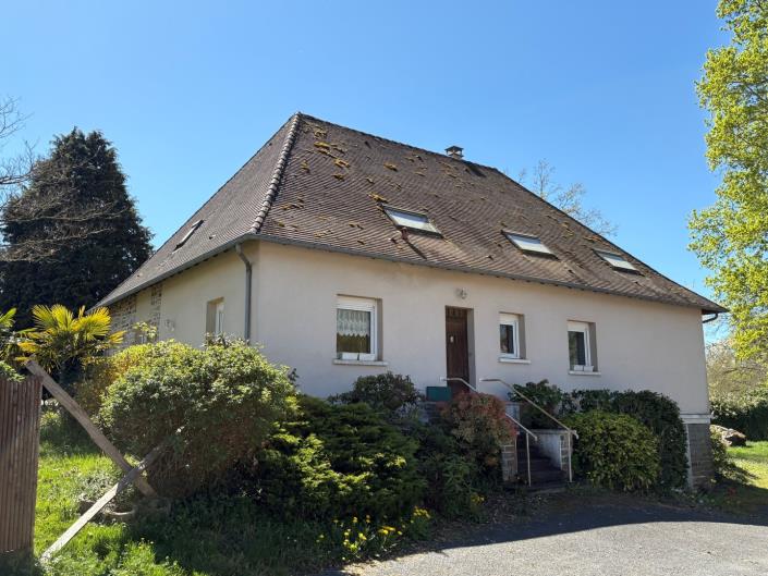 Image No.9-4 Bed Village House for sale