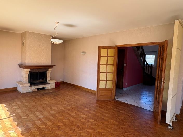 Image No.14-4 Bed Village House for sale