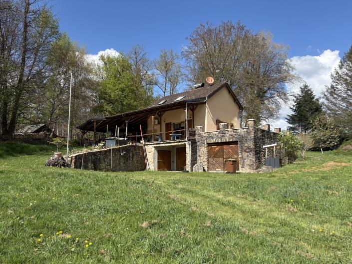 Image No.3-3 Bed Country Property for sale