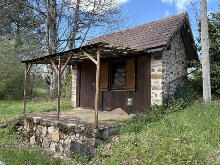 Image No.12-3 Bed Country Property for sale