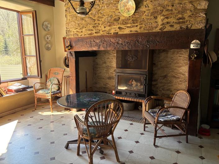 Image No.3-Propriété de pays de 4 chambres à vendre à Vigeois