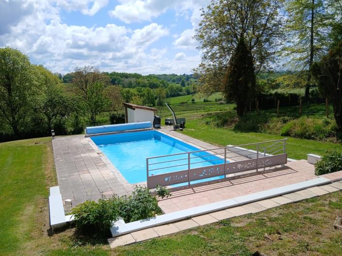 Image No.24-3 Bed Country Property for sale