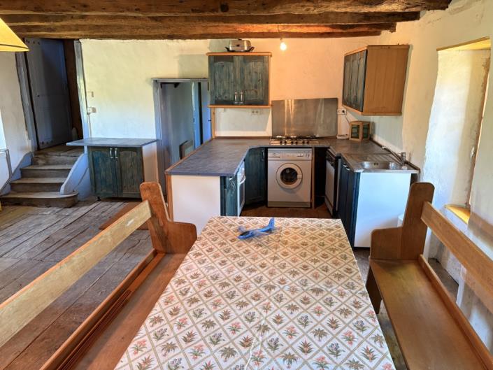 Image No.20-8 Bed Country Property for sale