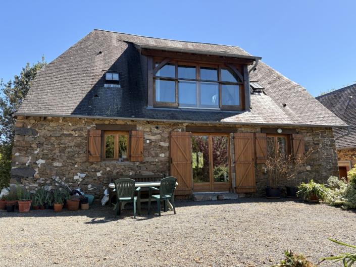 Image No.2-8 Bed Country Property for sale