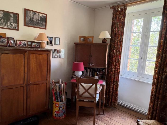 Image No.8-3 Bed Country House for sale