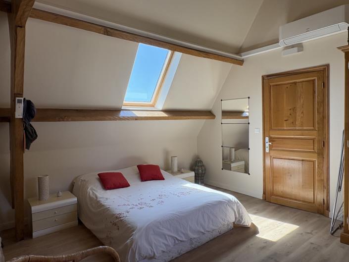 Image No.7-3 Bed Farmhouse for sale